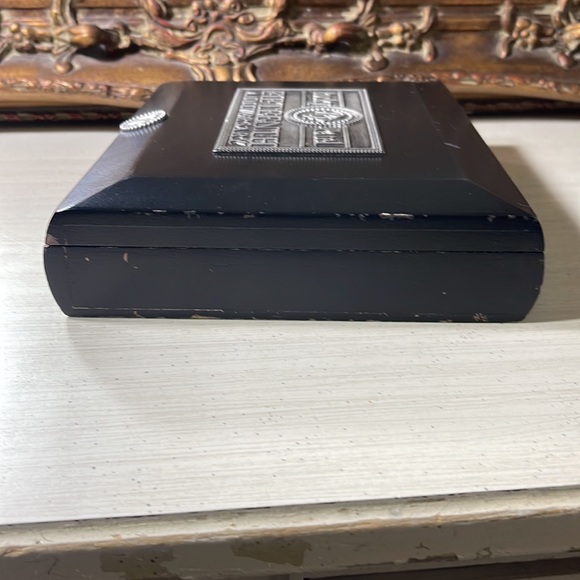 Rocky Patel Fifteenth Anniversary Box - Picture 4 of 6